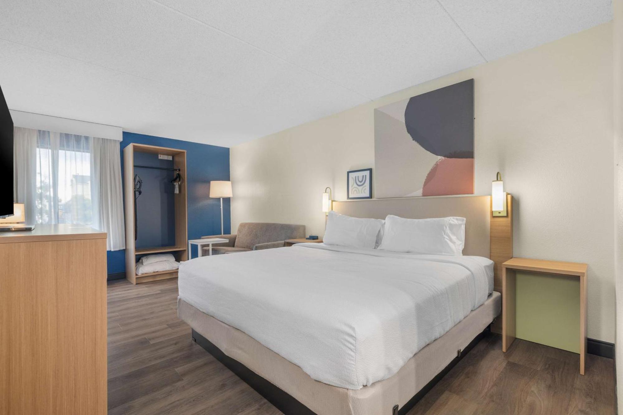 Spark By Hilton Colorado Springs I 25 Central Exterior photo