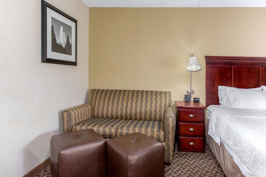 Spark By Hilton Colorado Springs I 25 Central Exterior photo