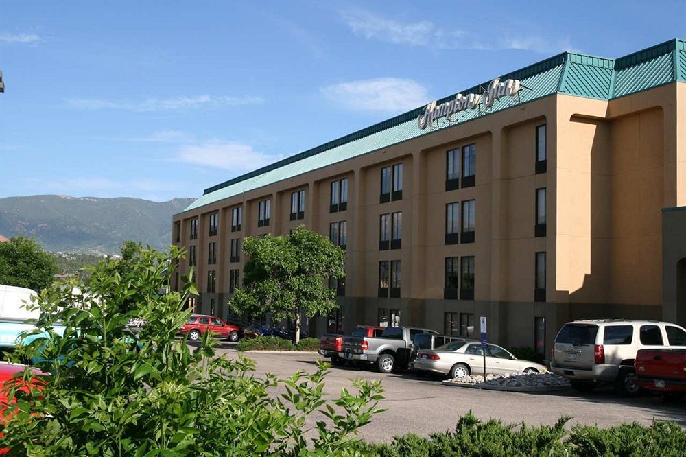 Spark By Hilton Colorado Springs I 25 Central Hotel Exterior photo